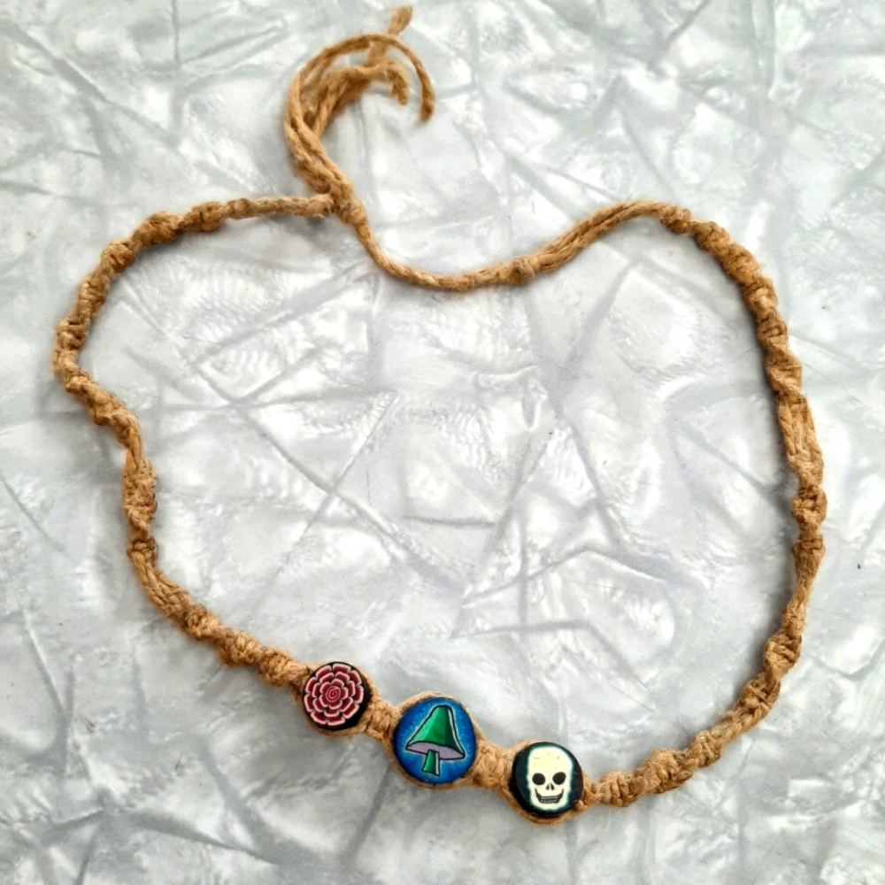 5/$25 Vintage '90s hemp choker w/ skull adjustable size unisex